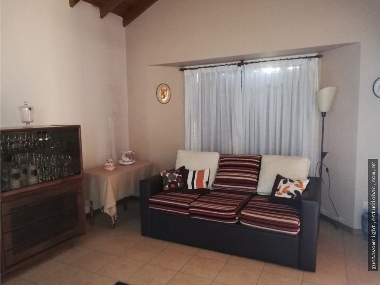 CASA EN VENTA VILLA GESELL