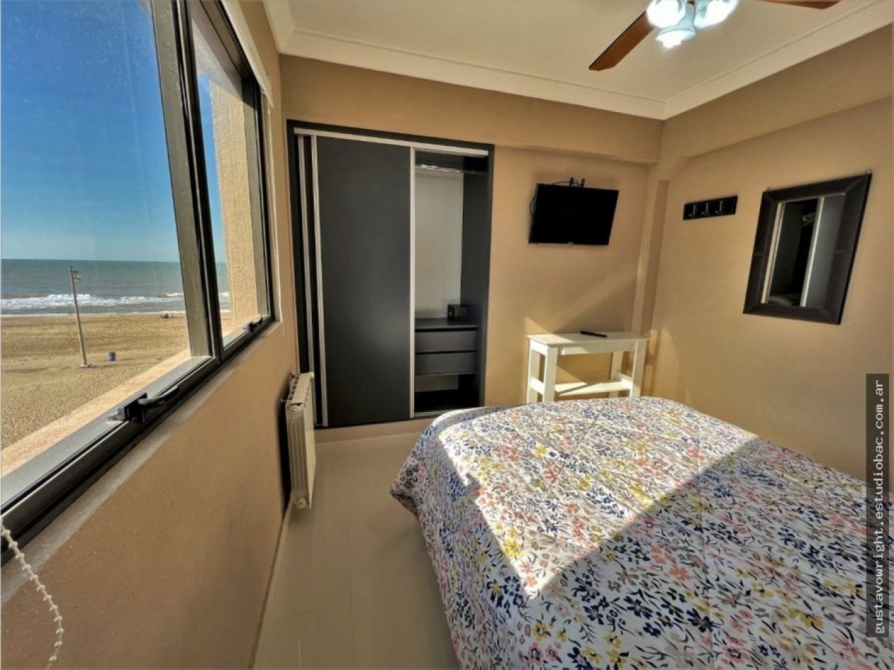 DEPARTAMENTO FRENTE AL MAR EN VENTA