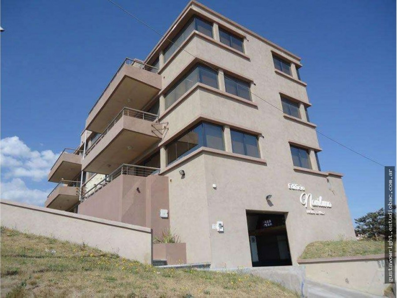DEPARTAMENTO FRENTE AL MAR EN VENTA