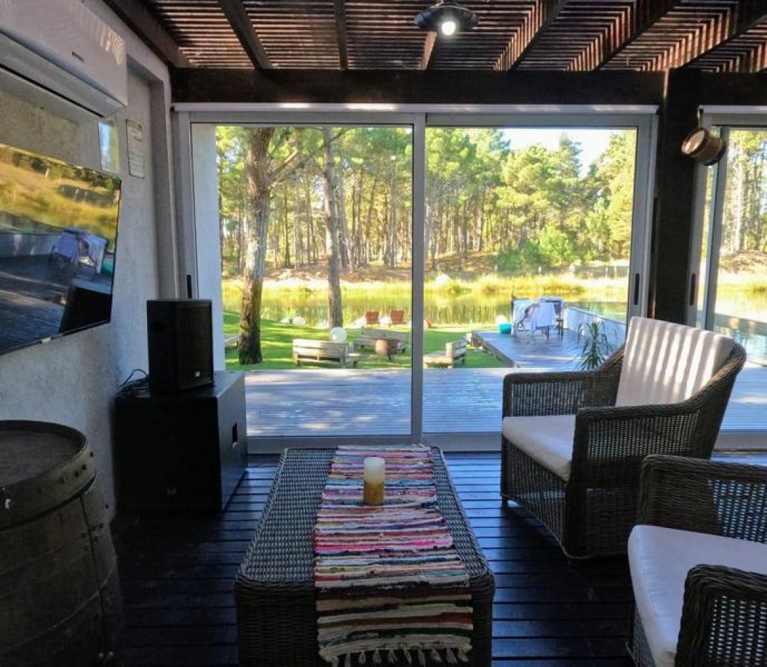 CASA EN VENTA VILLA ROBLES