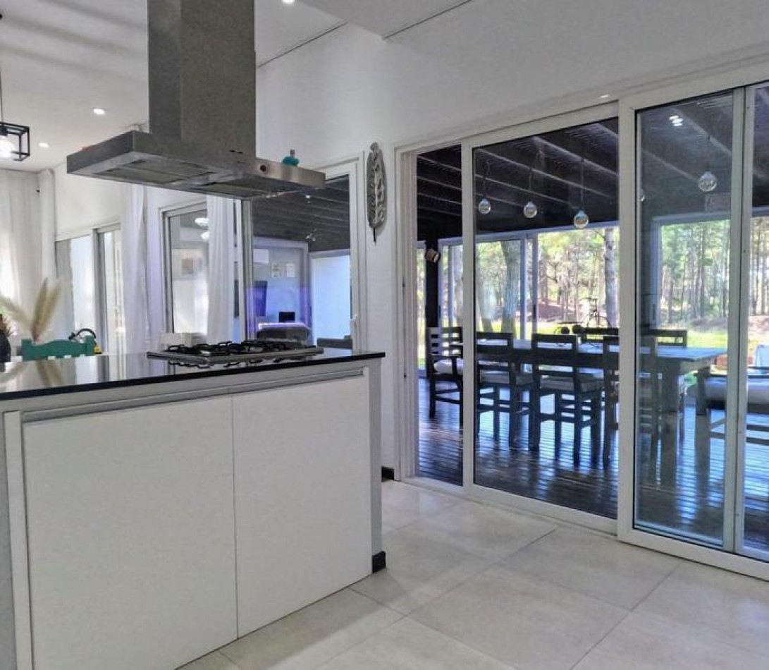 CASA EN VENTA VILLA ROBLES