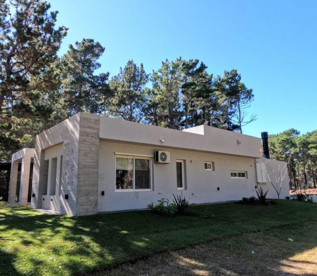 CASA EN VENTA VILLA ROBLES
