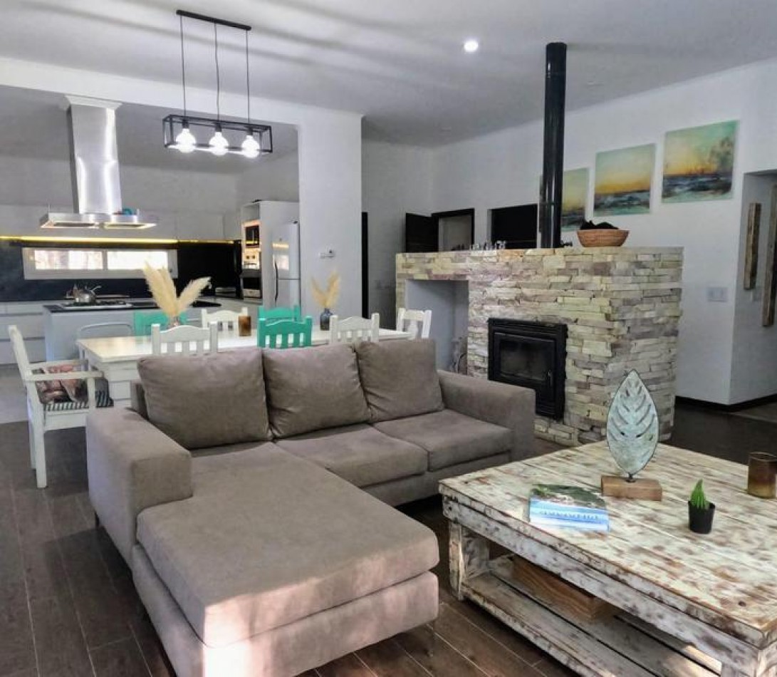CASA EN VENTA VILLA ROBLES