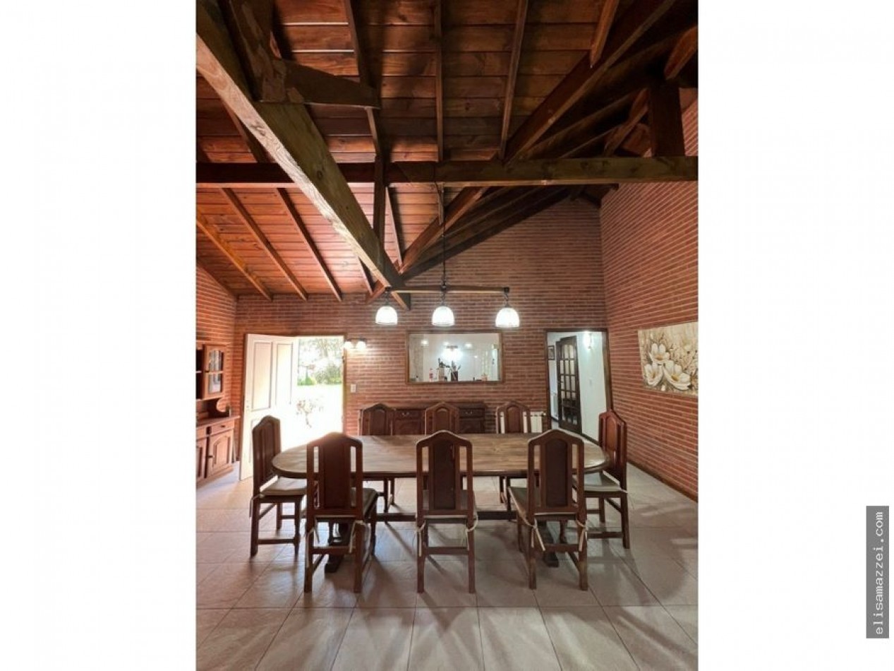 CASA EN VENTA EN NAYADES PINAMAR
