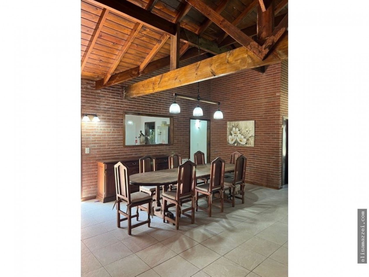 CASA EN VENTA EN NAYADES PINAMAR