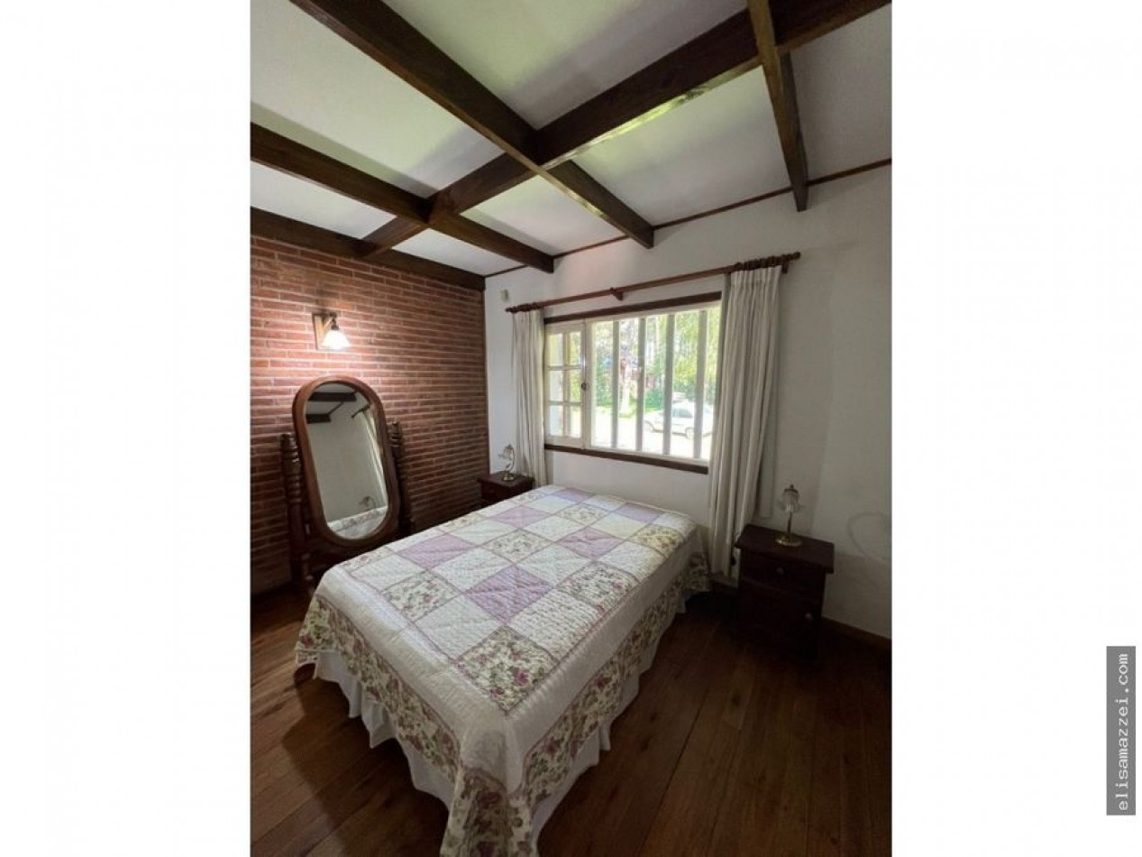 CASA EN VENTA EN NAYADES PINAMAR
