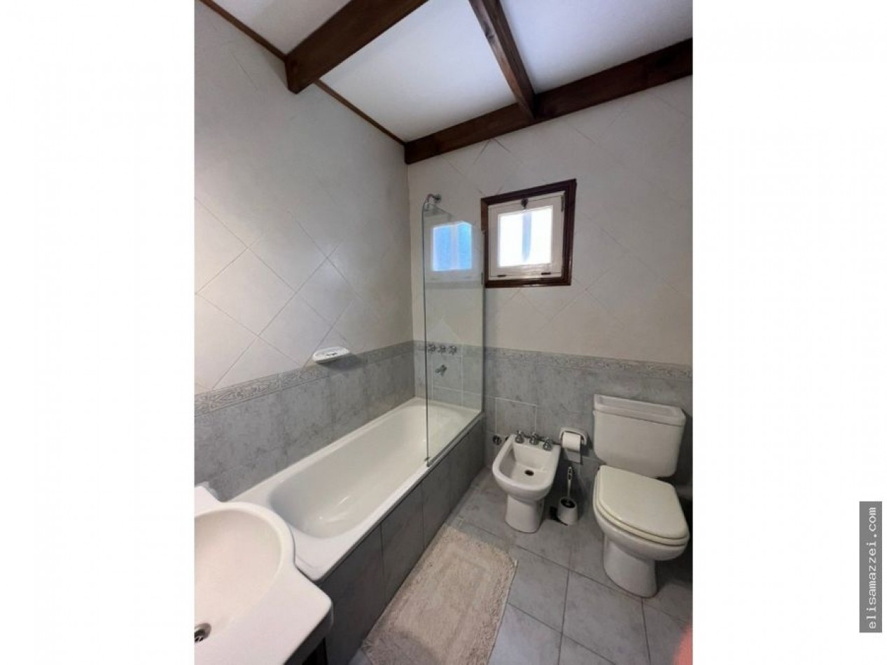 CASA EN VENTA EN NAYADES PINAMAR