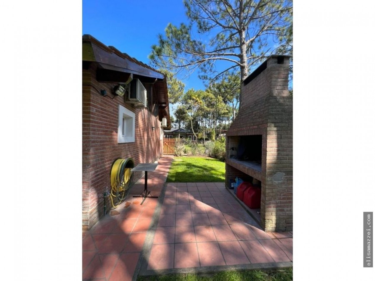 CASA EN VENTA EN NAYADES PINAMAR