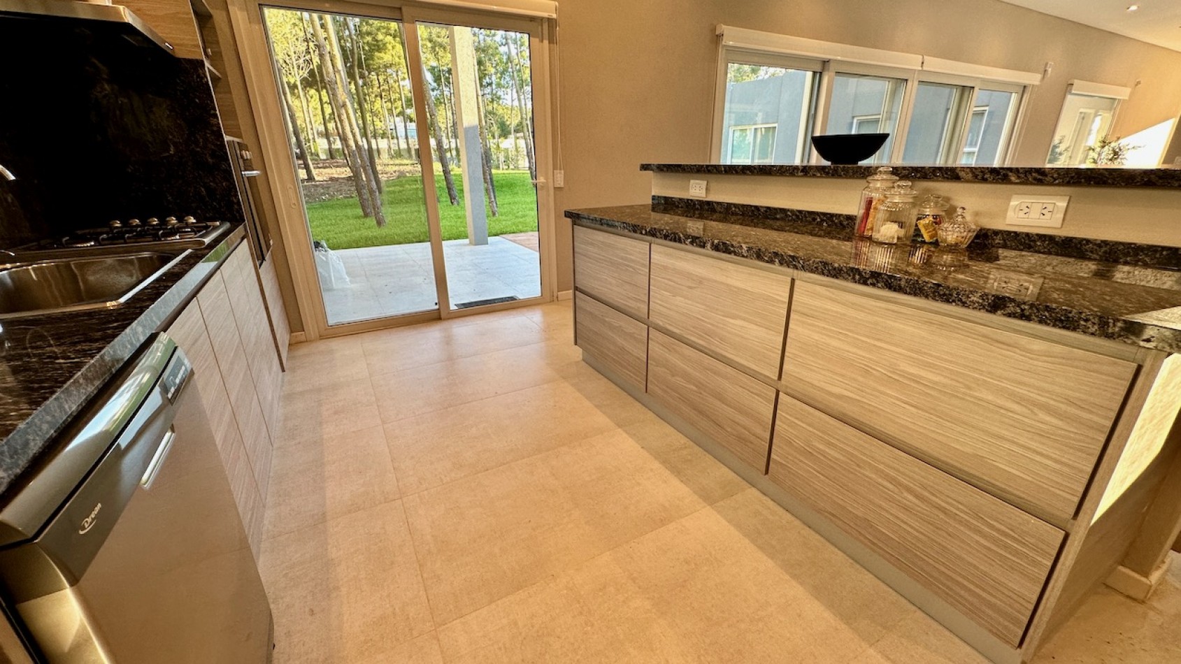Casa a estrenar en cul de sac Pinamar