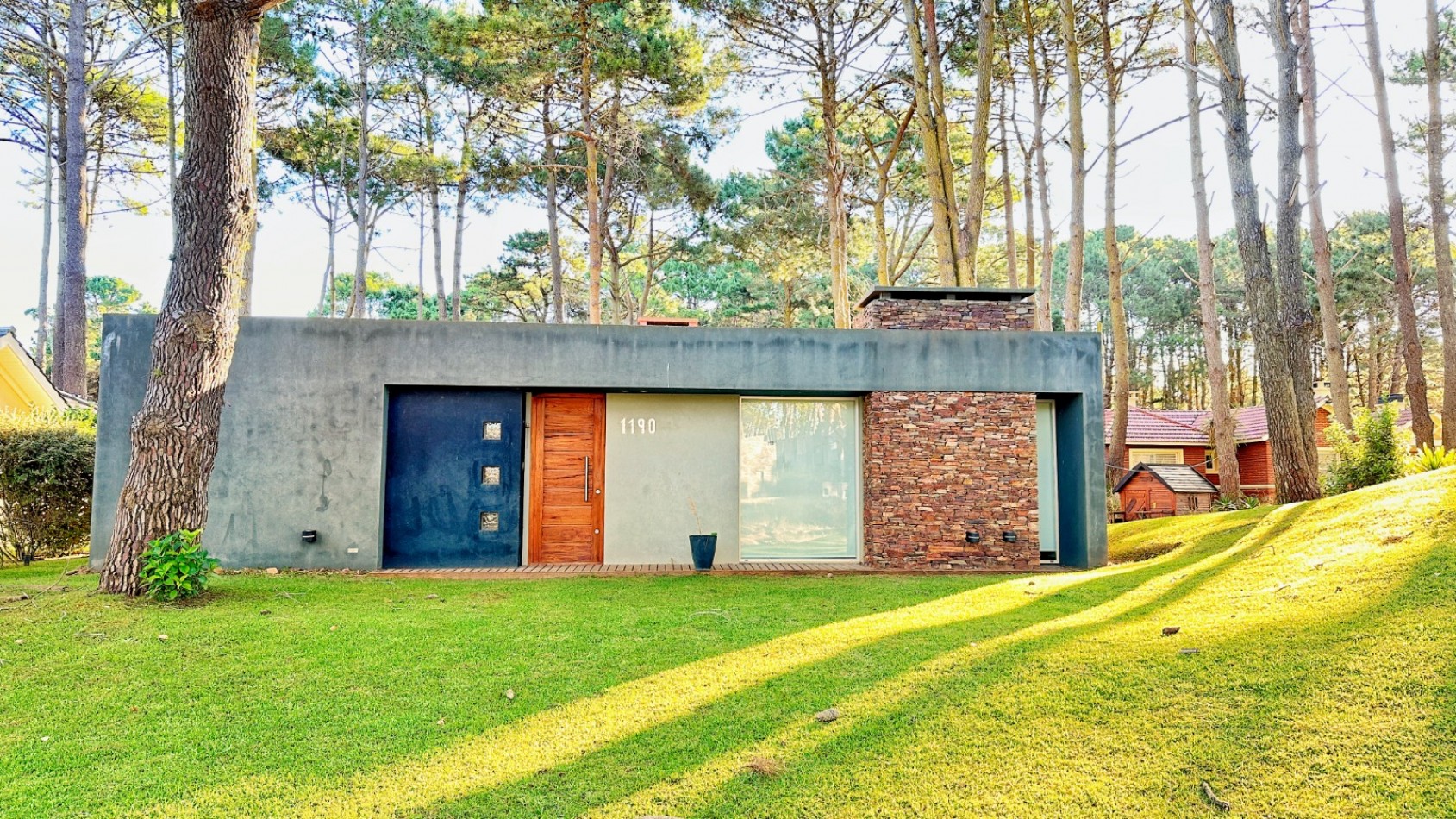 CASA EN ALQUILER PINAMAR