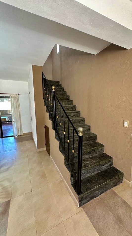 CASA EN VENTA MAR DE OSTENDE
