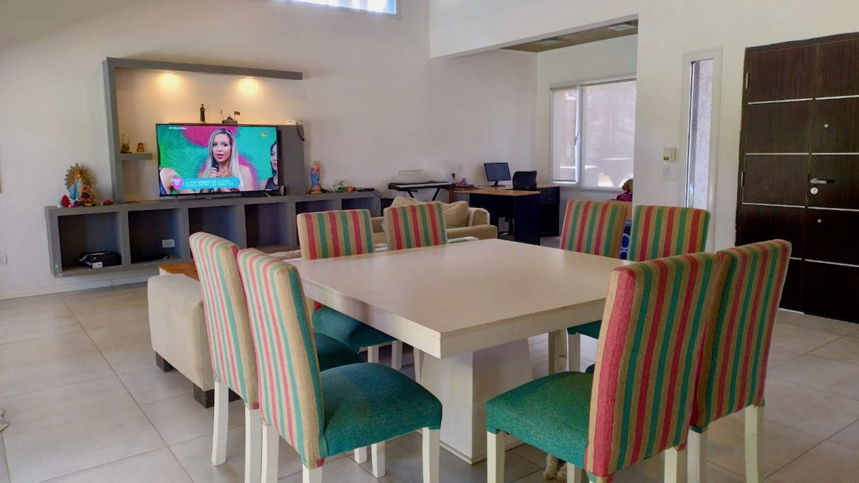 CASA EN VENTA ZONA ALAMOS