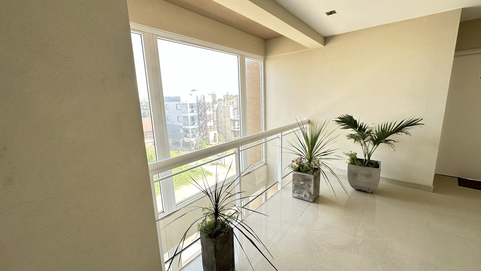 DEPARTAMENTO ALQUILER PINAMAR PLAYA