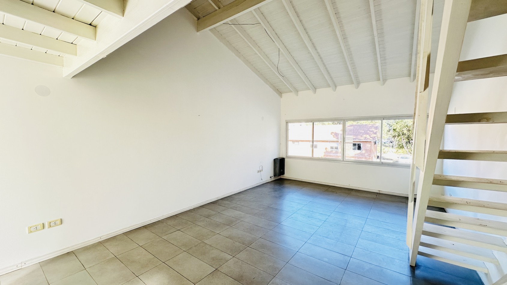 OFICINA EN VENTA