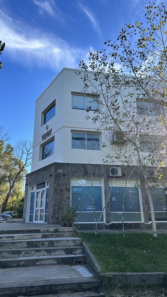 OFICINA EN VENTA PINAMAR CENTRO