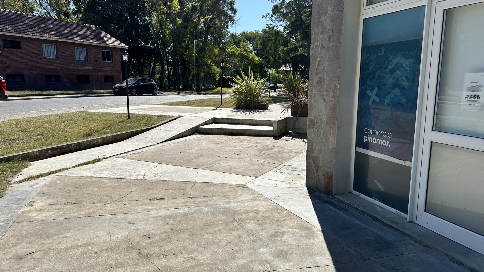 OFICINA EN VENTA PINAMAR CENTRO