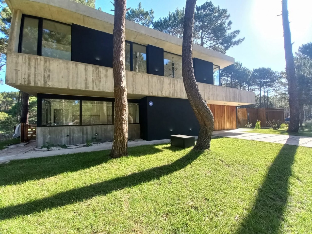 Casa en Pinamar Isla Golf