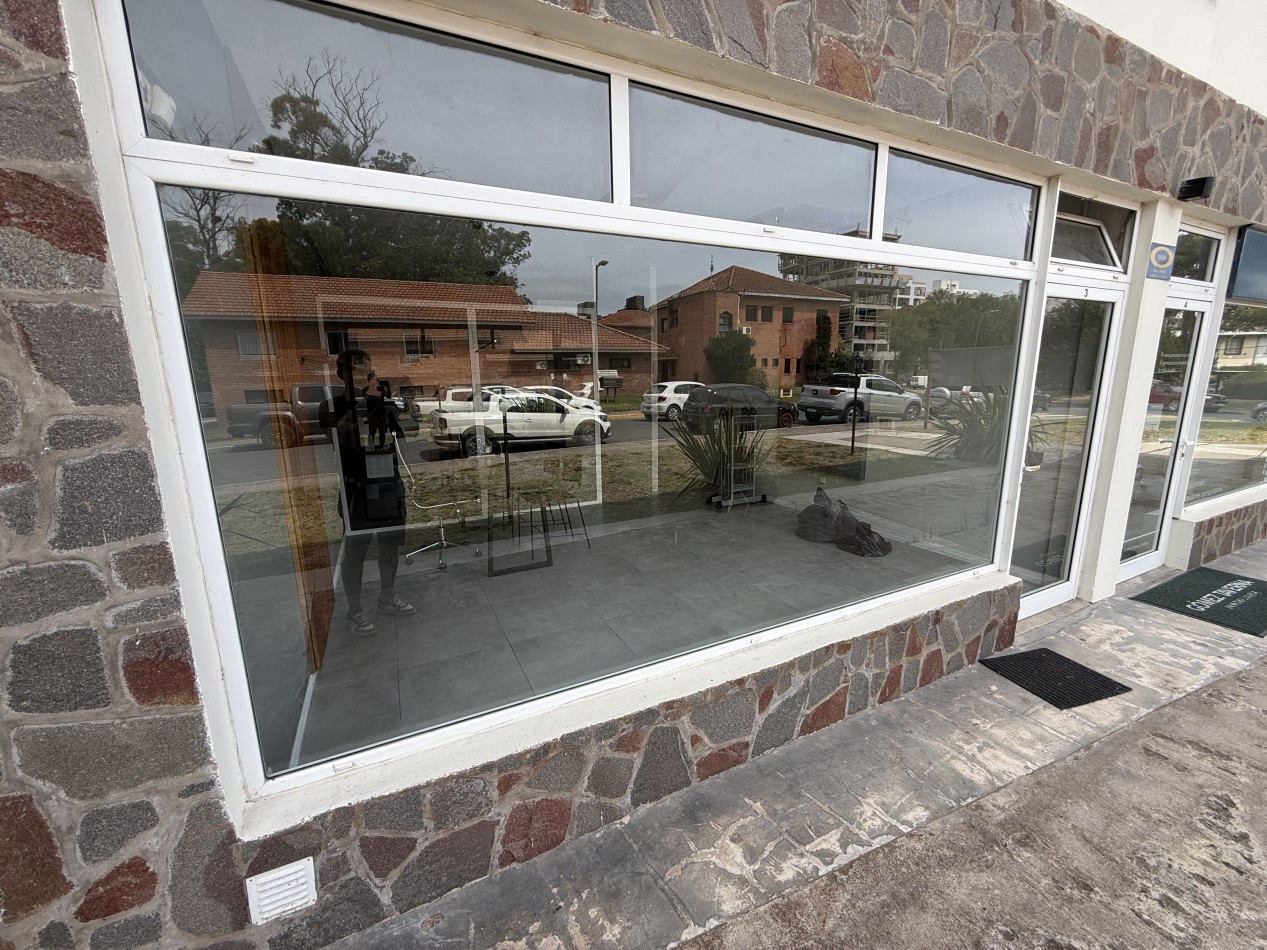 Local en alquiler PINAMAR