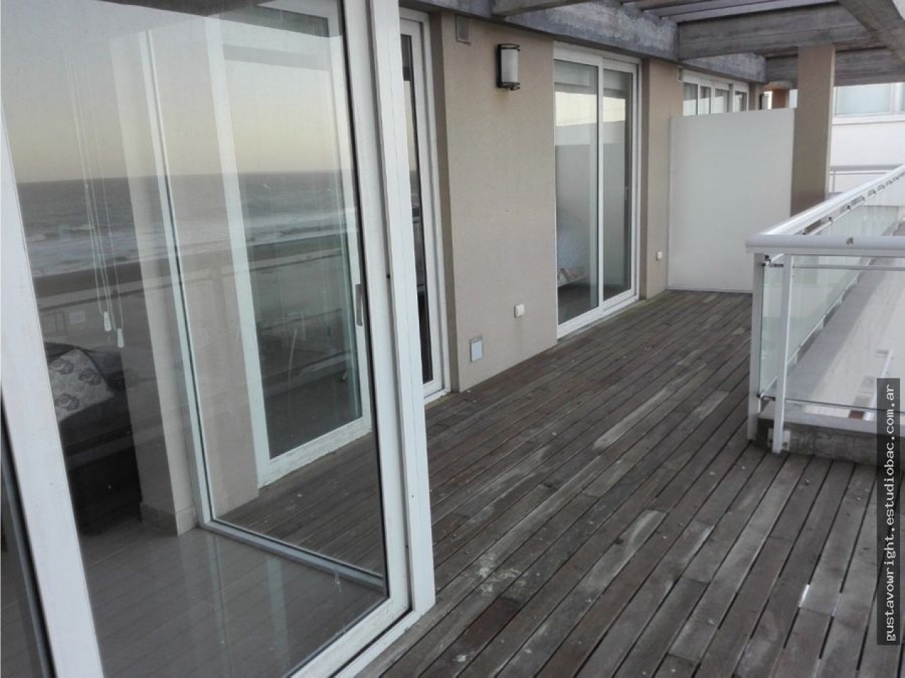DEPARTAMENTO FRENTE AL MAR PINAMAR