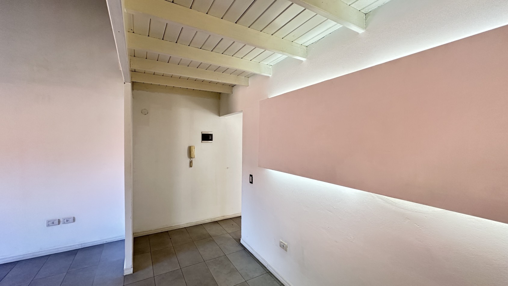 OFICINA EN VENTA PINAMAR CENTRO 
