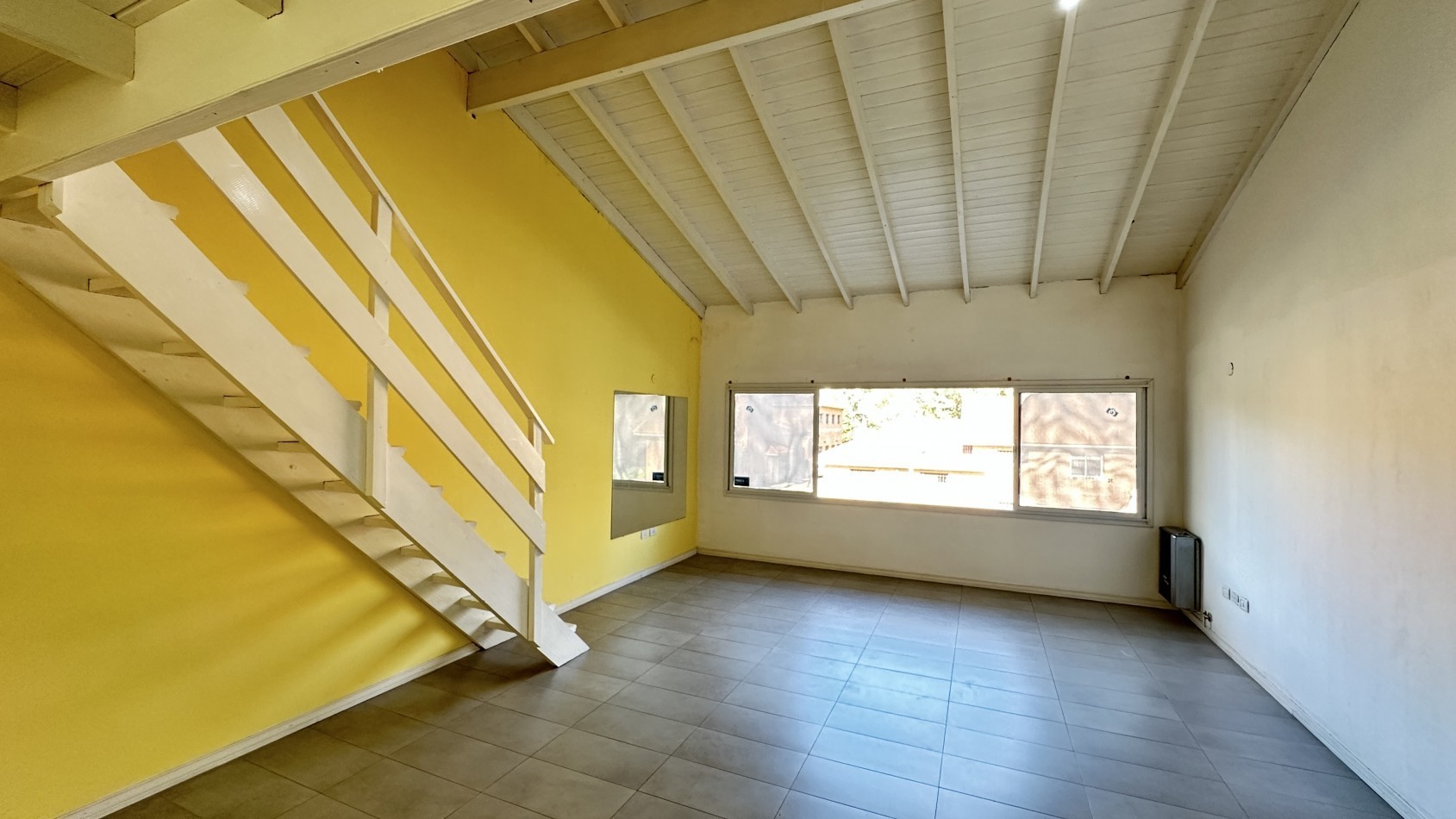 OFICINA EN VENTA PINAMAR CENTRO