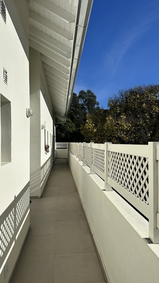 OFICINA EN VENTA PINAMAR CENTRO 