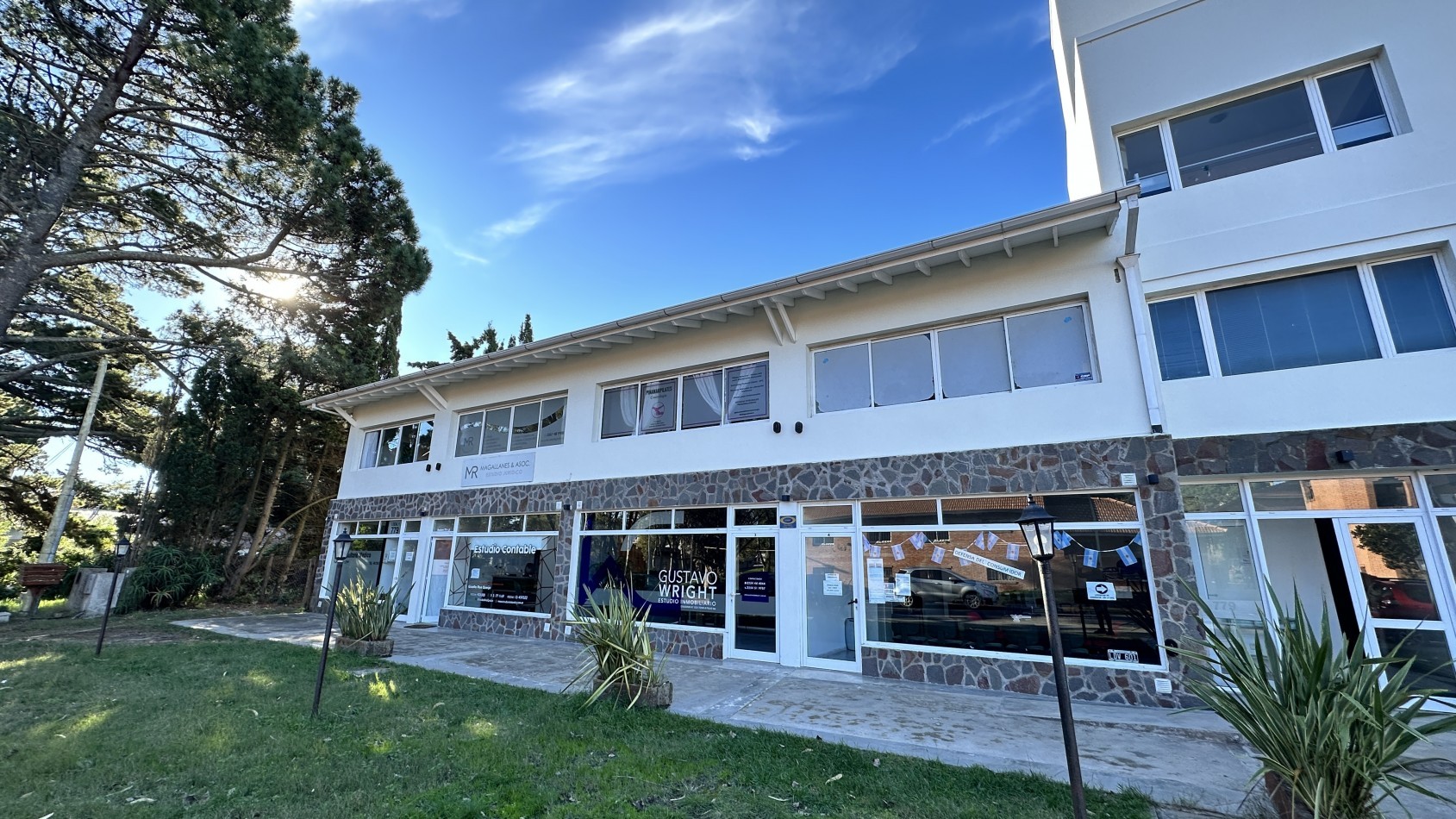LOCAL OFICINA EN VENTA PINAMAR