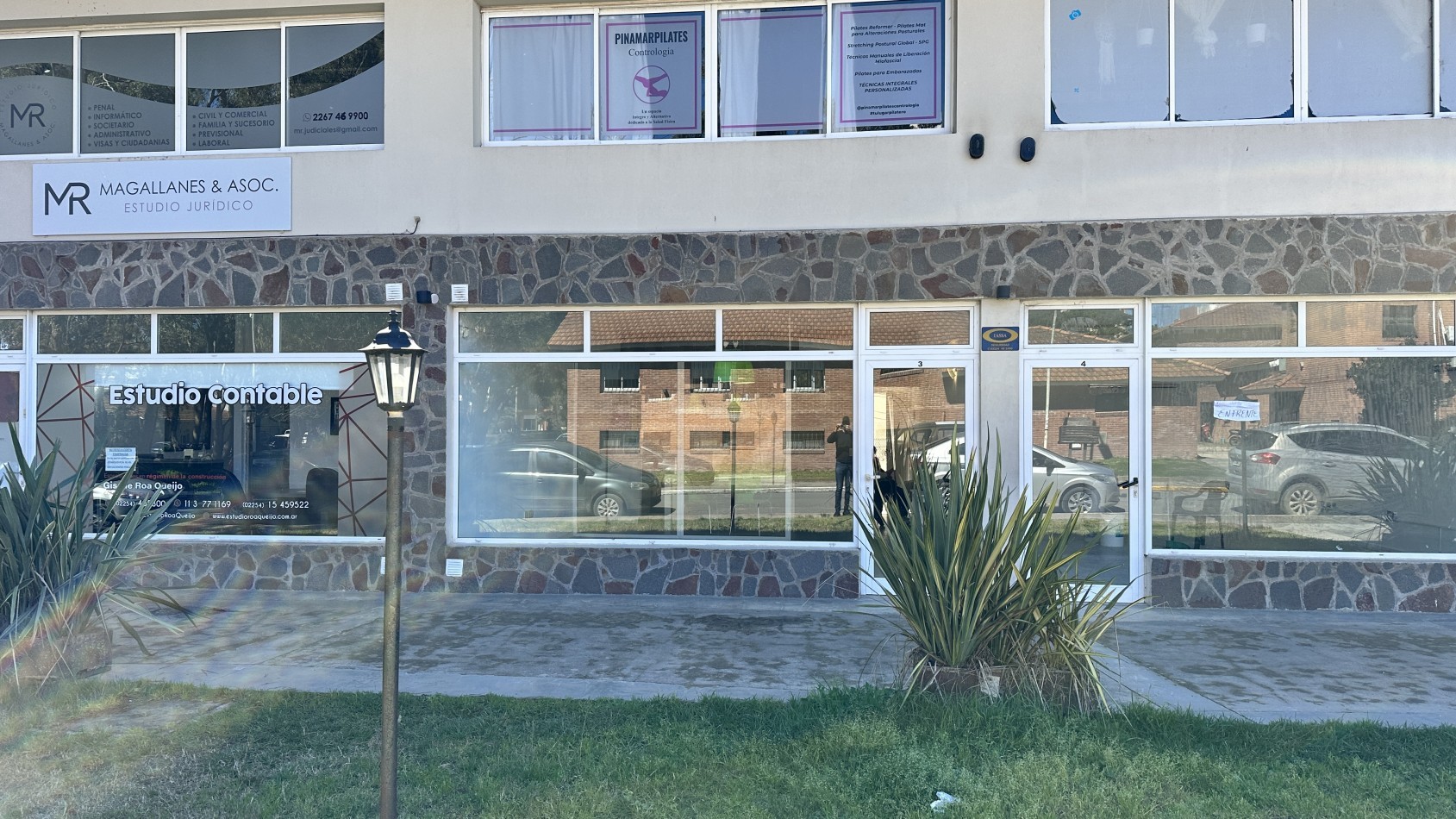 LOCAL OFICINA EN VENTA PINAMAR